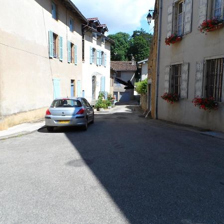 Le Cercle Chambres Climatisees Coligny Exterior foto
